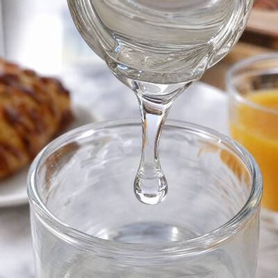 Sorbitol Solution for Bakery, Soft Drink and Pharmaceutical Manufacturing, Liquid Polyol Sweetener and Moisture Retainer in Bulk
